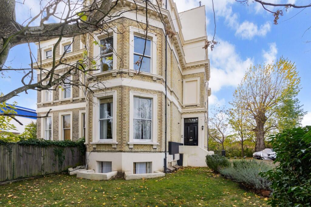 Streatham High Road · 871 sq ft, Streatham, SW16